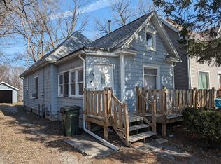 2113 Mulberry St, Waterloo, IA 50703