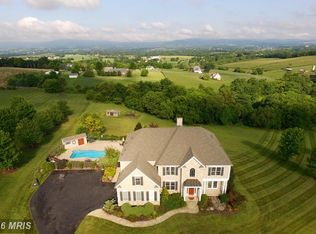 8200 Valley View Ter, Middletown, MD 21769