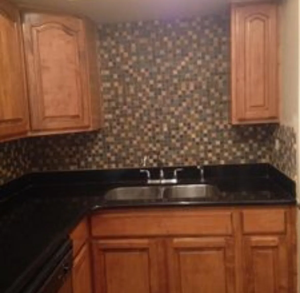 1 bed, 660 sqft, $1,300 — Photo 3