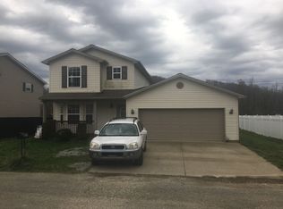 311 Indian Dr, West Van Lear, KY 41268
