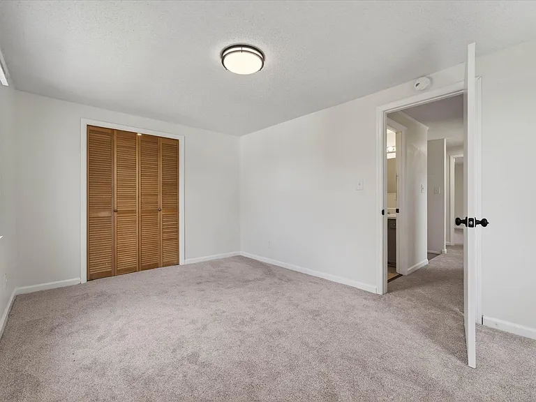 444 Appleton Dr — Photo 19