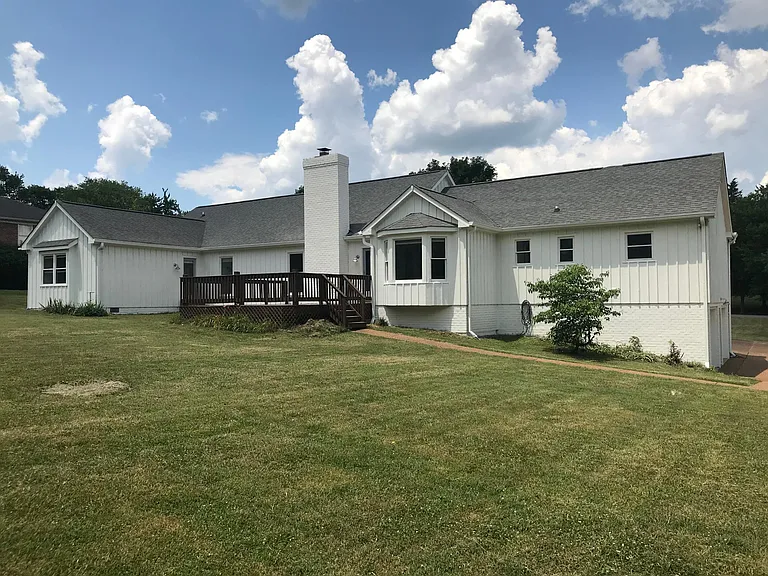 6556 Cloverbrook Dr — Photo 3