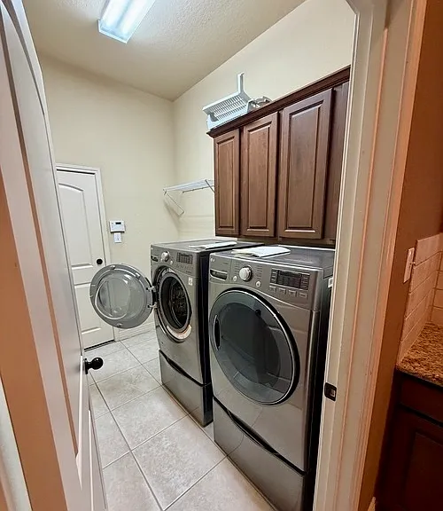 21706 Chaucer Hl — Photo 8