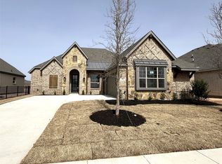 313 Bowrider Ln, Granbury, TX 76049