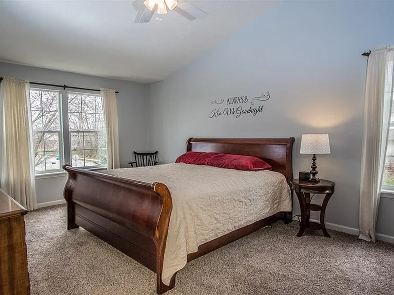 719 Shortleaf Dr — Photo 9