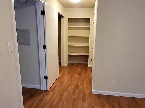5th image of 3514 25th St #103