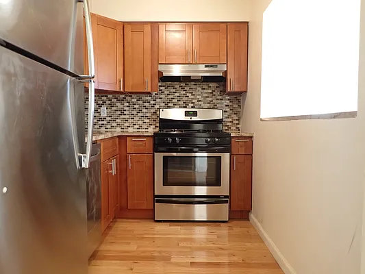 Rented by Hakeem Shahid, LREB | media 26