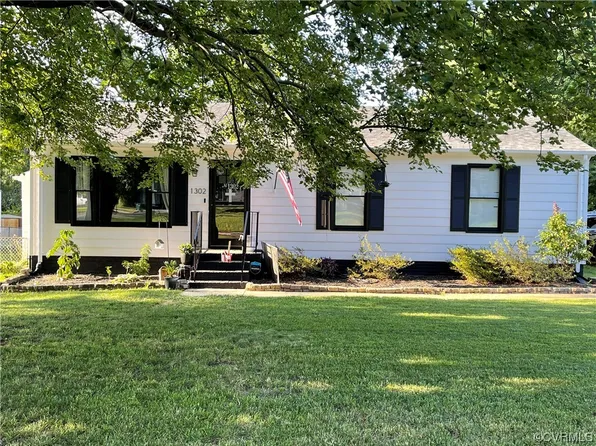 1302 Hyner Cir, Henrico, VA 23231