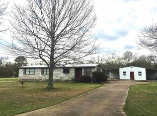 148 County Road 3734, Center, TX 75935