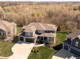 16437 Perry St, Overland Park, KS 66085