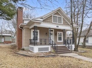 2218 N Howard Ave, Springfield, MO 65803