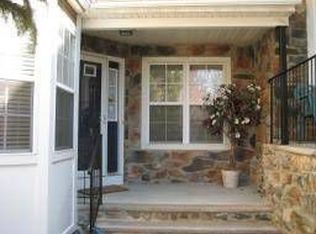 40 Hunter Rd N, Haledon, NJ 07508