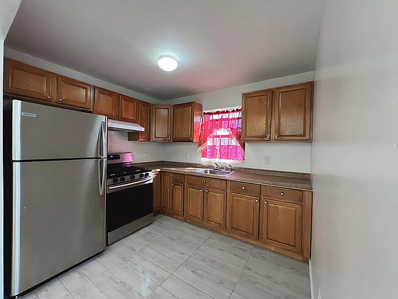 3rd image of 472 Beach 43 St #1