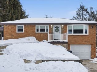 1297 Hillview Dr, North Huntingdon, PA 15642