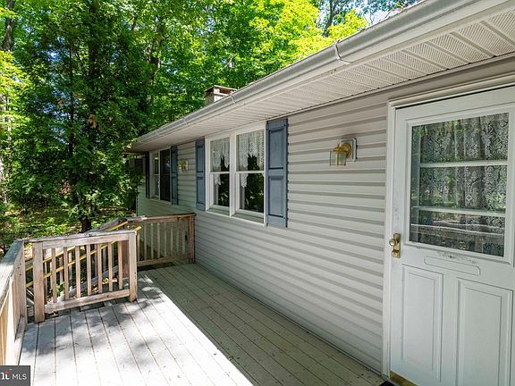 5th image of 6202 Ferry Rd
