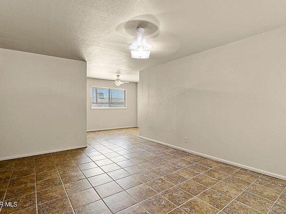 2nd image of 4948 Aiken Ln