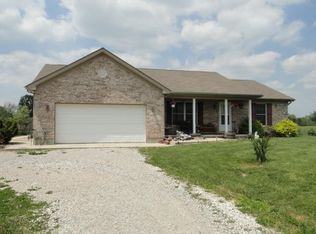 3123 White Rd, Spencer, IN 47460