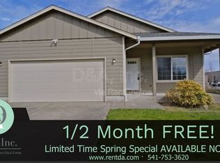 4373 Mackinaw Ave SE, Albany, OR 97322