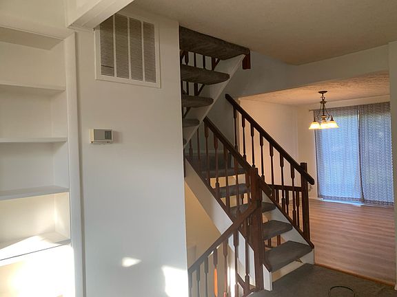 5th image of 7700 Fawn Ct