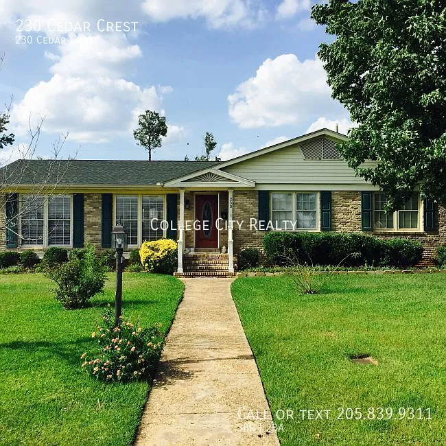 230 Cedar Crest — Photo 1