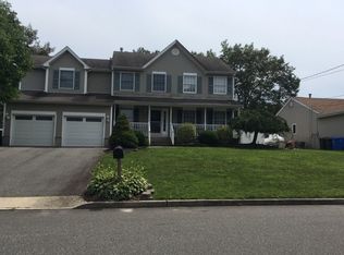 1177 Beach Ln, Manahawkin, NJ 08050