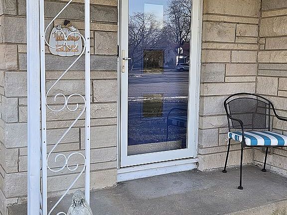 3rd image of 536 Parkovash Ave
