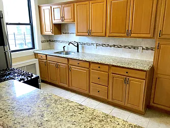 Rented by Capri Jet Realty Corp