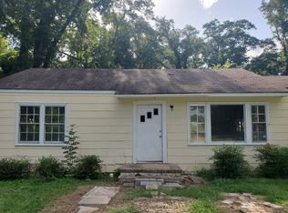 1134 N Jefferson St, Dublin, GA 31021