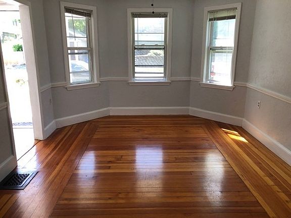 2nd image of 38 Euclid Ave Unit 1