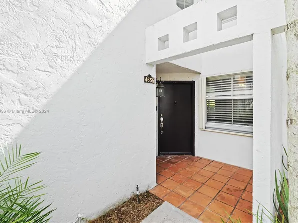 4655 NW 97th Ct #22, Doral, FL 33178