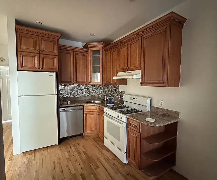 534 Prospect Ave #2R