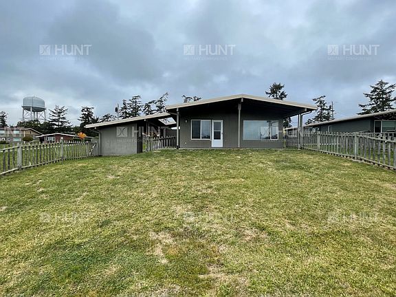 2nd image of 1804 Pine Ln