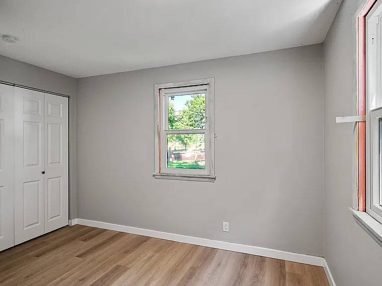1541 Carroll Ave #1 — Photo 6
