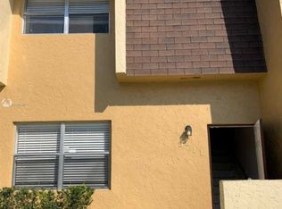 5711 Blueberry Ct #130, Fort Lauderdale, FL 33313