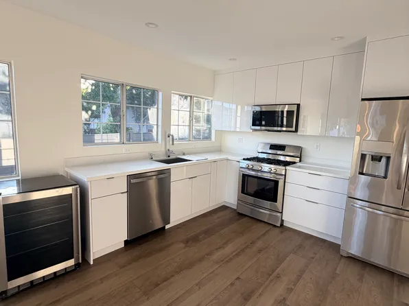 725 W California Ave #725, Glendale, CA 91203