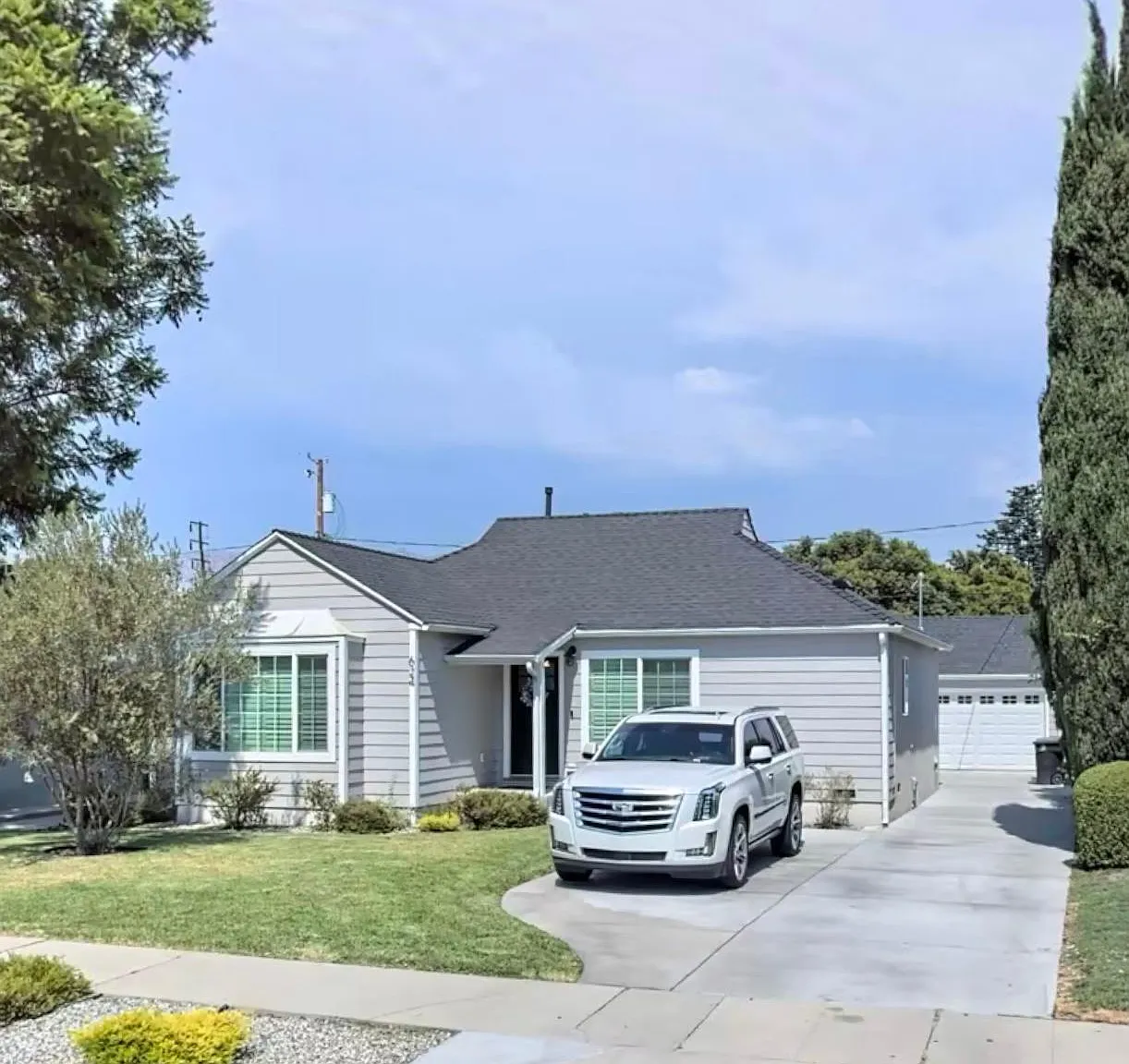 N Frederic St, Burbank — Photo 1