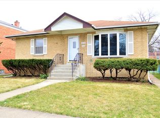 3045 Hawthorne St, Franklin Park, IL