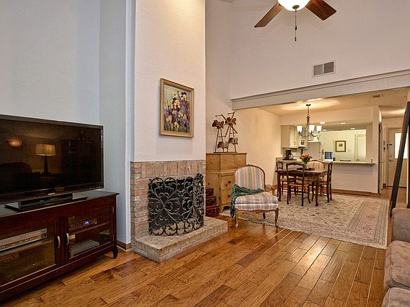5th image of 7211 Lakewood Dr APT 123