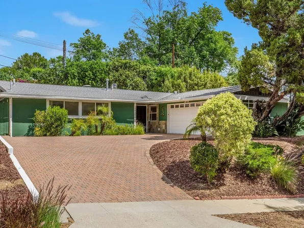 20411 Hatteras St, Woodland Hills, CA 91367