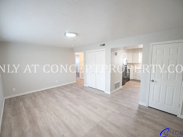 Grand on 800 North — Photo 7