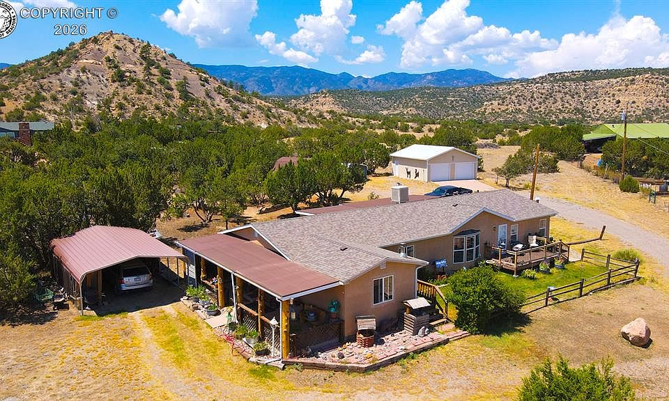1st image of 435 Twin Pines Ave