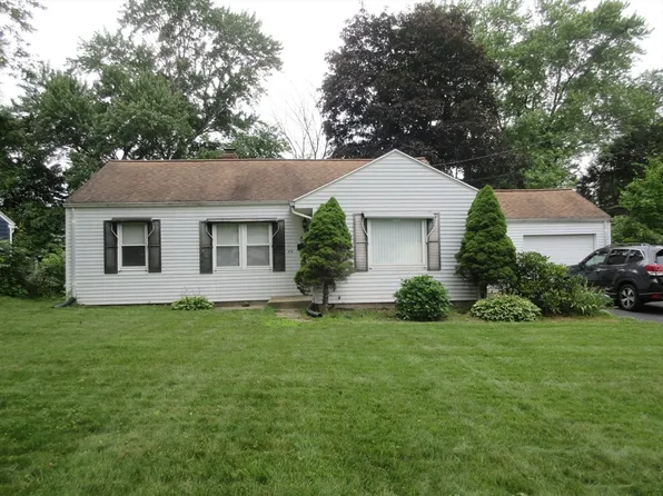 44 Orchardview St, West Springfield, MA 01089