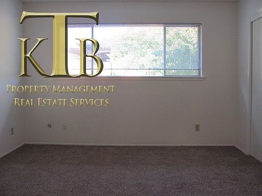 2nd image of 301 Montrose Dr APT A