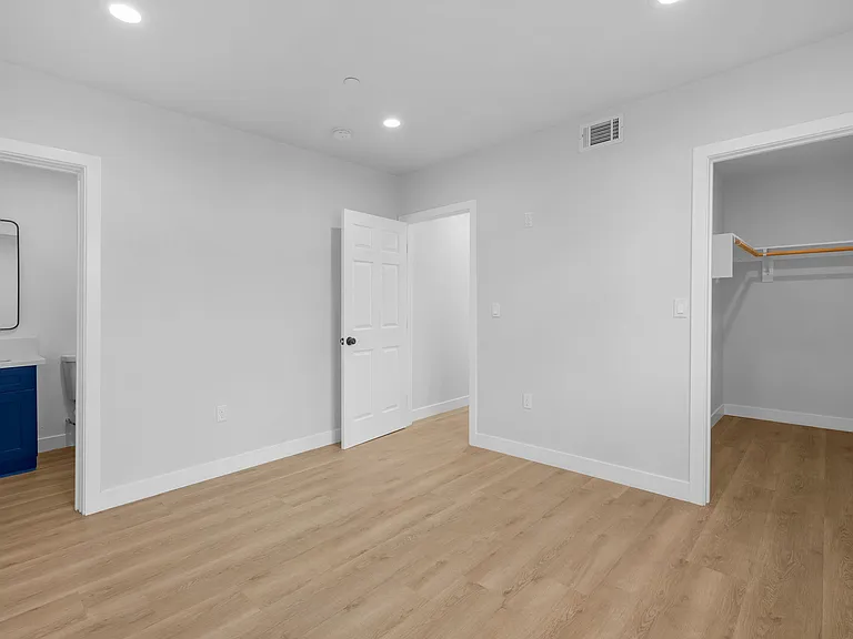 3223 Lanfranco St — Photo 12