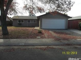 916 Castle Oaks Dr, Stockton, CA 95210