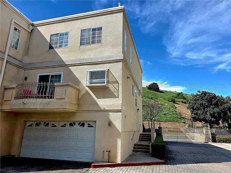 5340 Las Virgenes Rd #1 — Photo 3