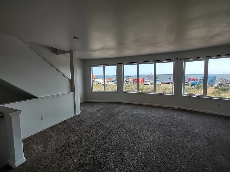3 bed, 2.5 bath, 1768 sqft, $1,800 — Photo 3