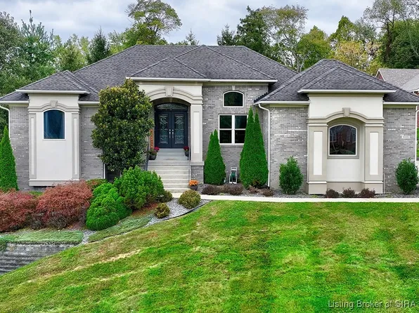 3509 Lafayette Parkway, Floyds Knobs, IN 47119