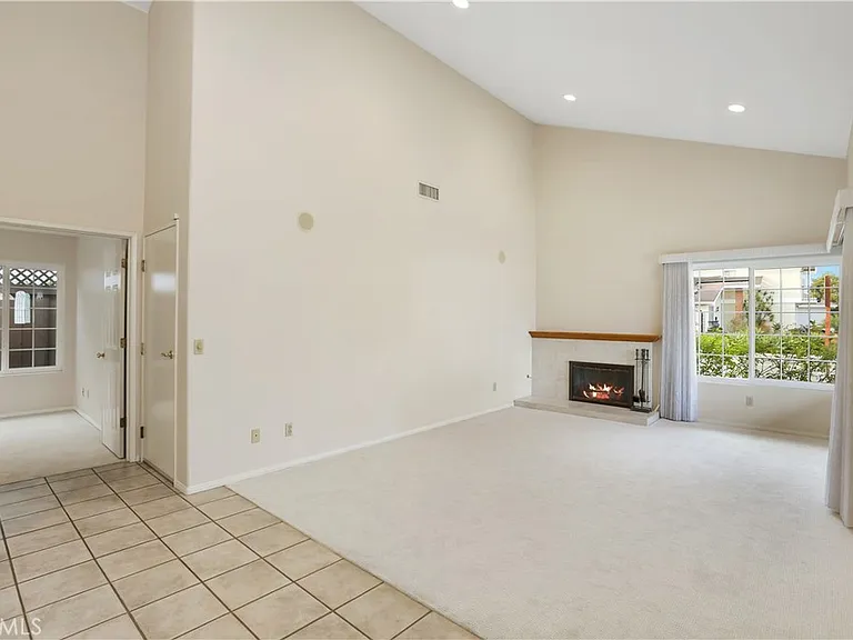 14602 Bel Aire St — Photo 5