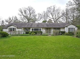 1049 Van Tassel Rd, Dundee, IL 60118